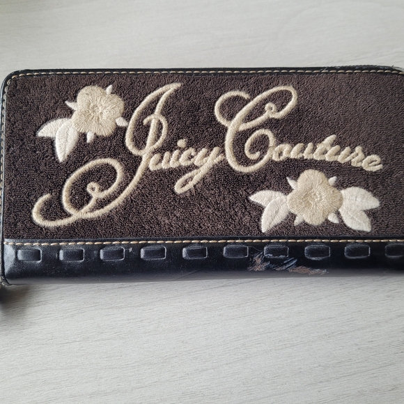 Juicy Couture Brown and Cream Women's Wallet - Picture 2 of 12